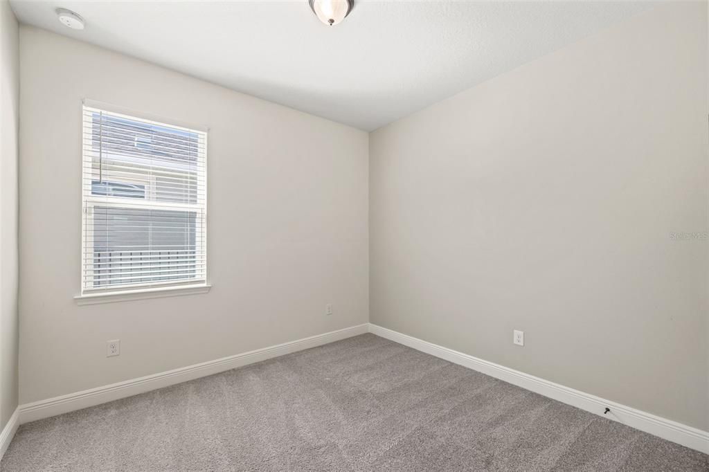 For Sale: $499,000 (4 beds, 2 baths, 2220 Square Feet)