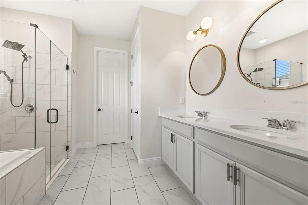 For Sale: $499,000 (4 beds, 2 baths, 2220 Square Feet)