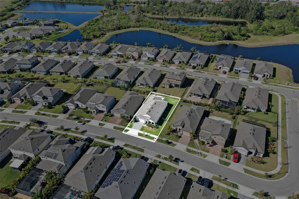 For Sale: $499,000 (4 beds, 2 baths, 2220 Square Feet)