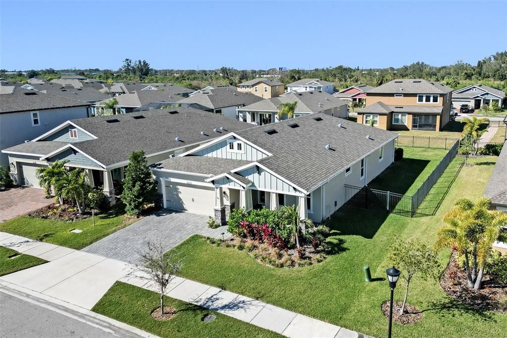 For Sale: $499,000 (4 beds, 2 baths, 2220 Square Feet)