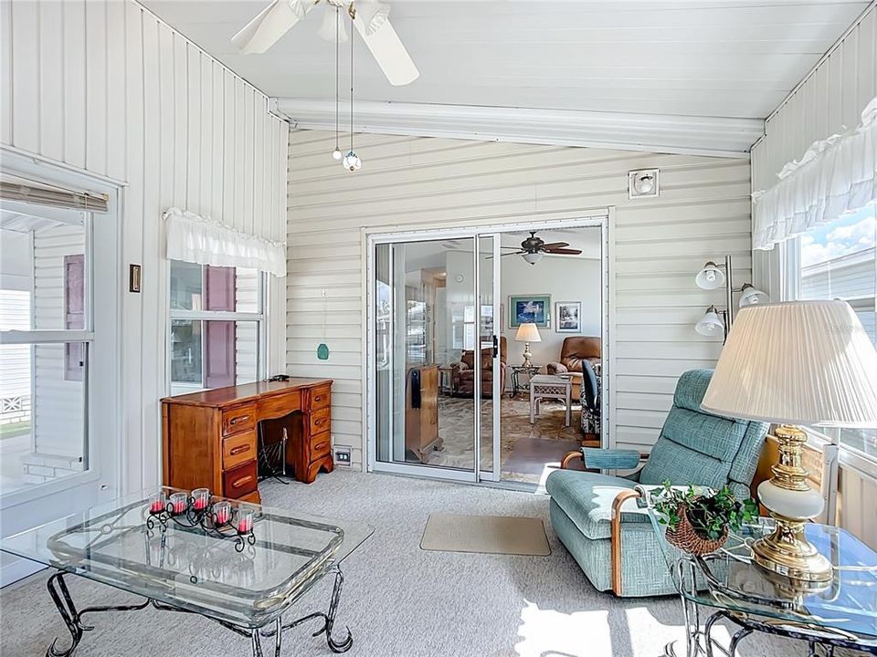 На продажу: $138,000 (2 спален, 2 ванн, 864 Квадратных фут)