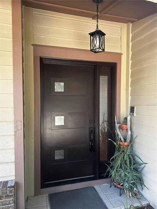 For Rent: $2,800 (3 beds, 2 baths, 1812 Square Feet)