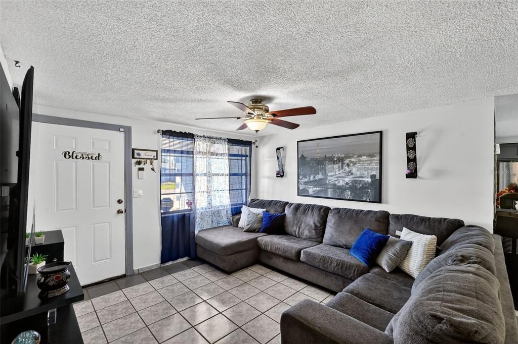 For Sale: $239,900 (3 beds, 2 baths, 1480 Square Feet)