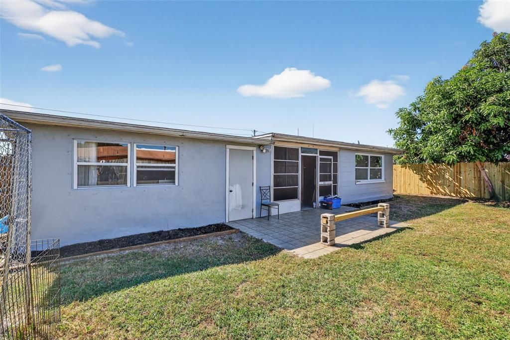 For Sale: $239,900 (3 beds, 2 baths, 1480 Square Feet)