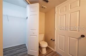 待售: $185,000 (2 贝兹, 2 浴室, 874 平方英尺)