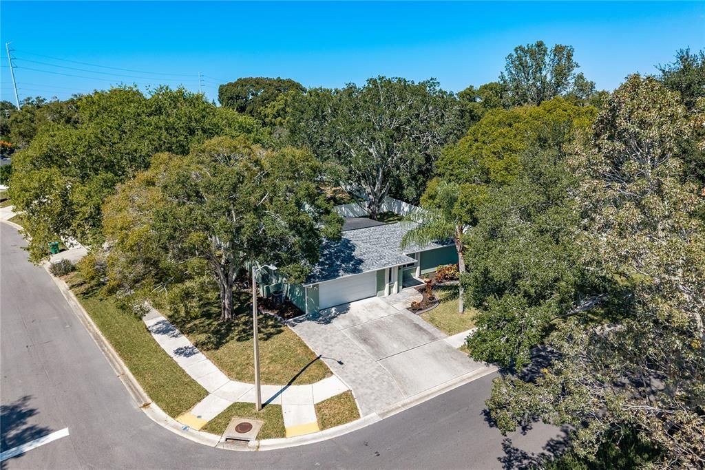 Activo con contrato: $525,000 (3 camas, 2 baños, 1733 Pies cuadrados)