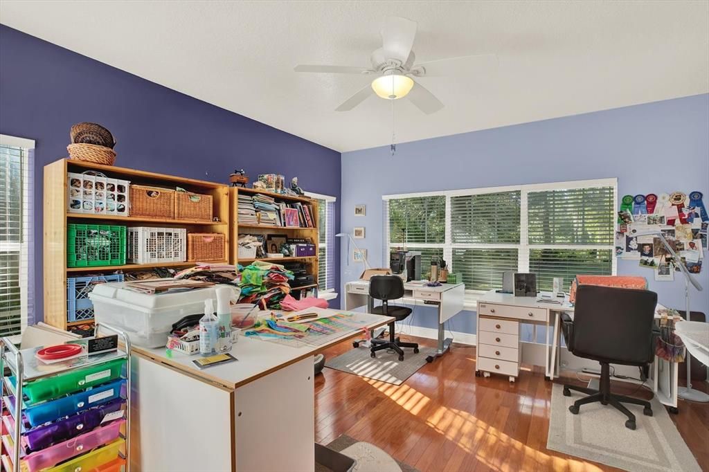 Active With Contract: $558,999 (3 beds, 2 baths, 1836 Square Feet)