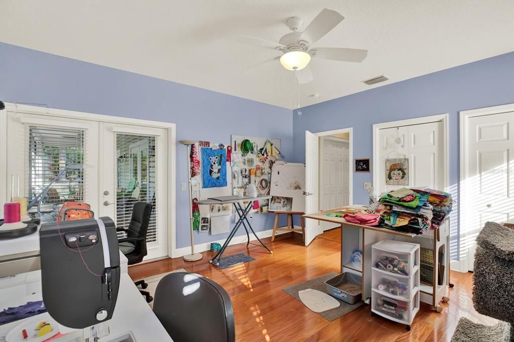 Active With Contract: $558,999 (3 beds, 2 baths, 1836 Square Feet)