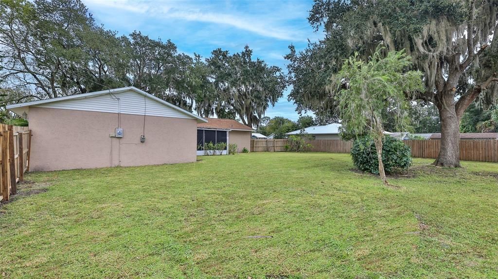 For Sale: $329,500 (4 beds, 2 baths, 1536 Square Feet)