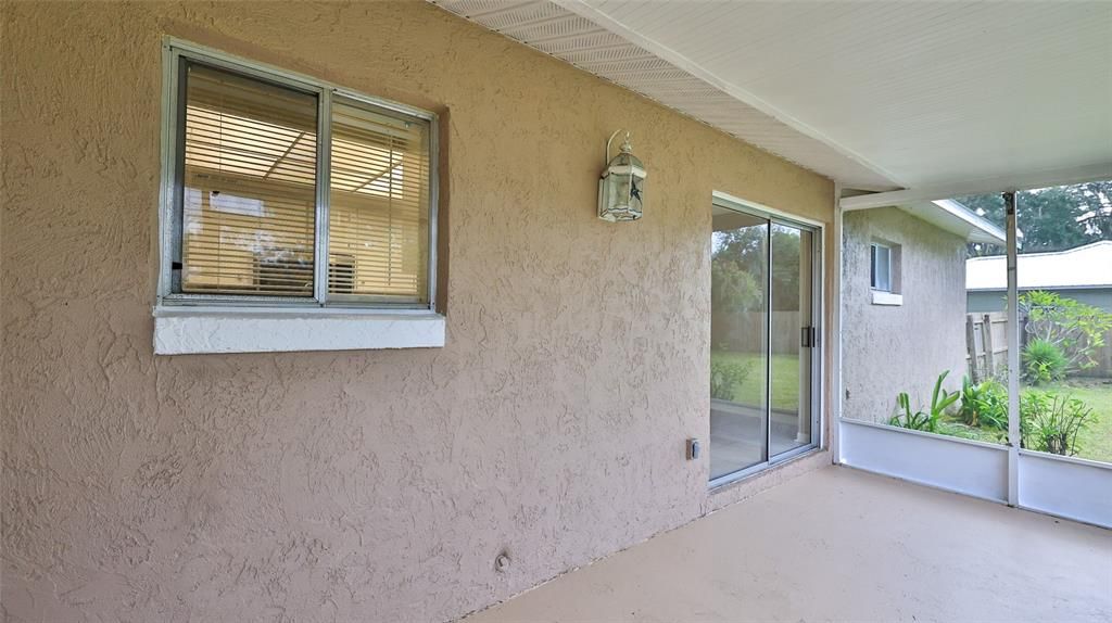 For Sale: $329,500 (4 beds, 2 baths, 1536 Square Feet)