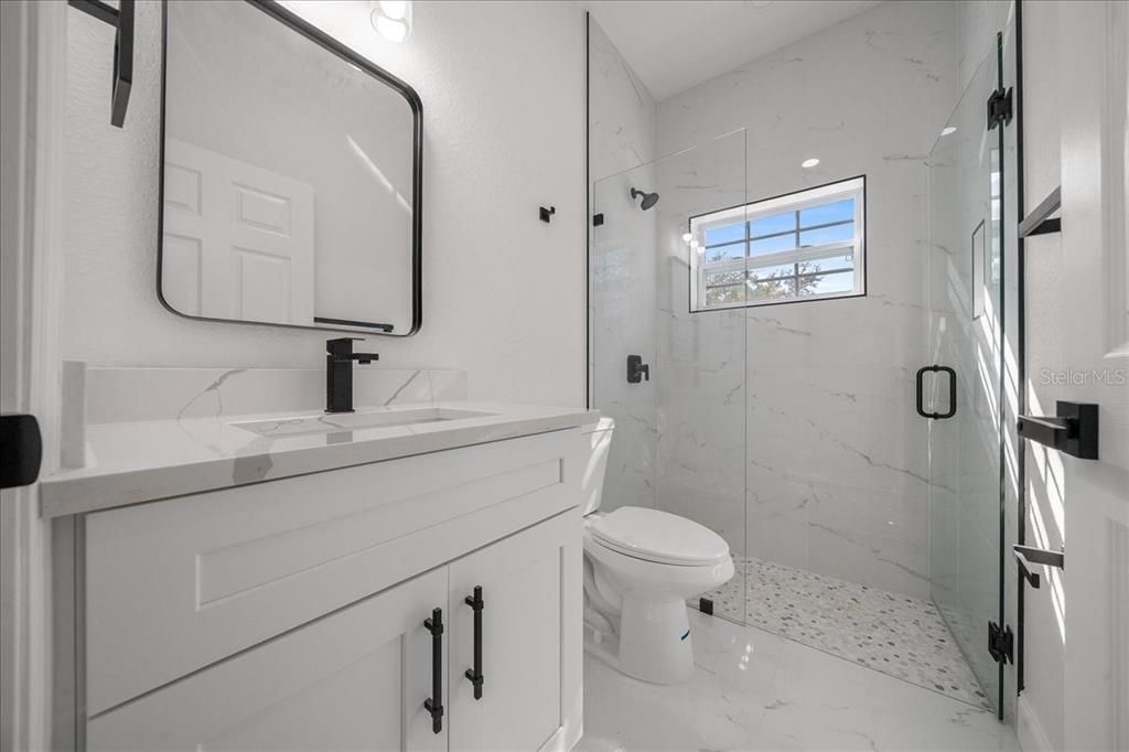 For Sale: $348,000 (3 beds, 2 baths, 1818 Square Feet)