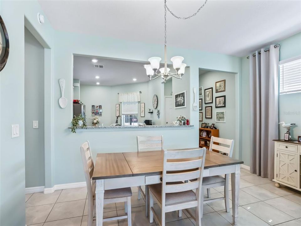 Activo con contrato: $259,900 (2 camas, 2 baños, 1291 Pies cuadrados)