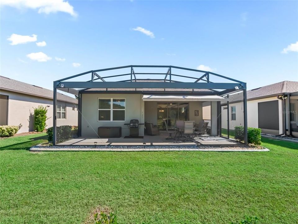 Activo con contrato: $259,900 (2 camas, 2 baños, 1291 Pies cuadrados)