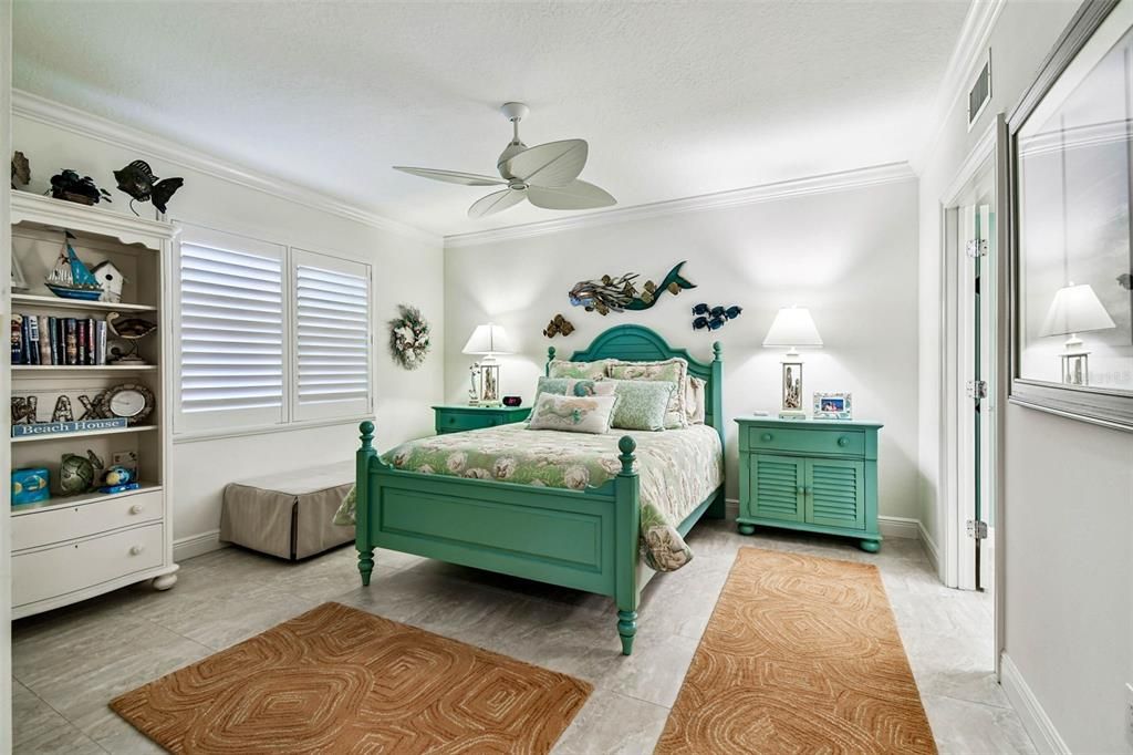 For Sale: $2,449,000 (3 beds, 3 baths, 2227 Square Feet)