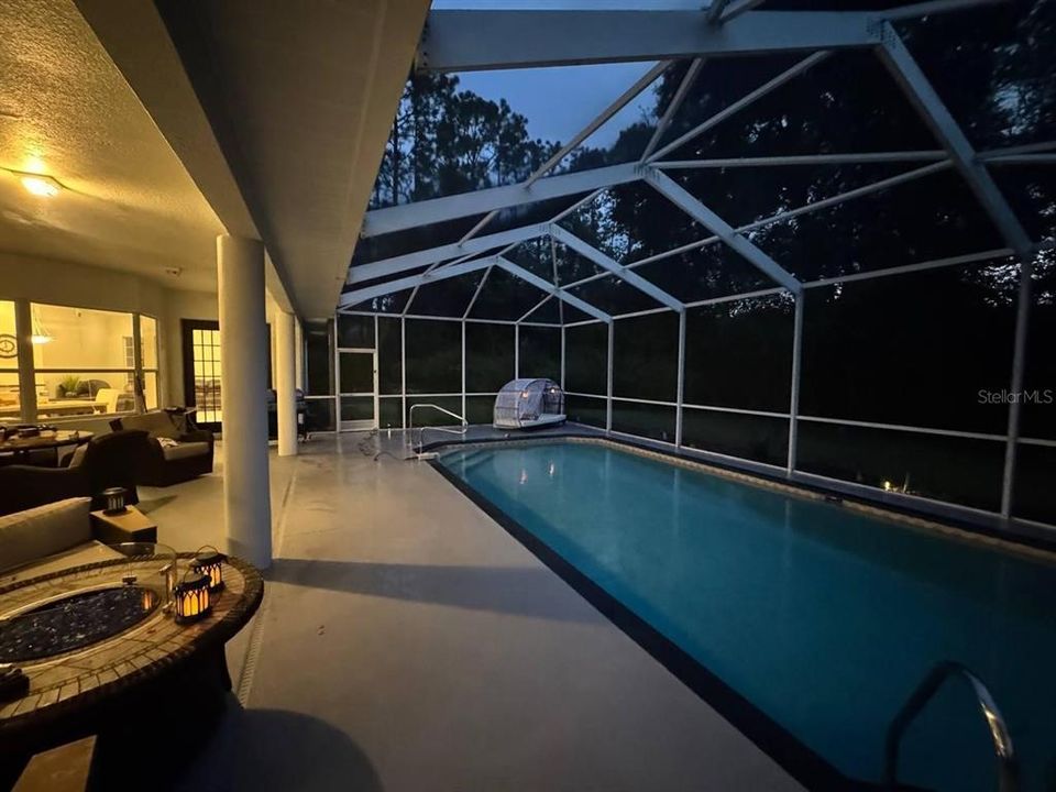 For Sale: $549,000 (3 beds, 2 baths, 2650 Square Feet)