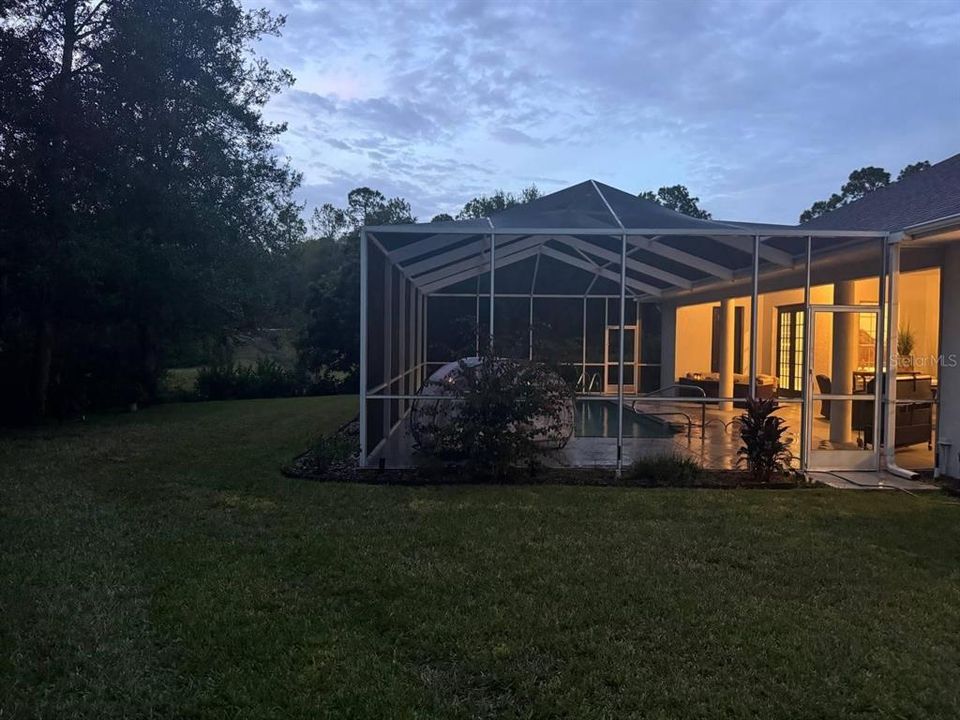 For Sale: $549,000 (3 beds, 2 baths, 2650 Square Feet)