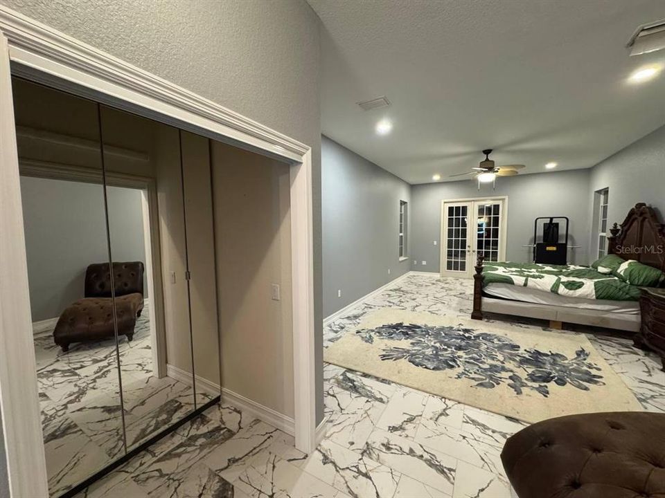 For Sale: $549,000 (3 beds, 2 baths, 2650 Square Feet)