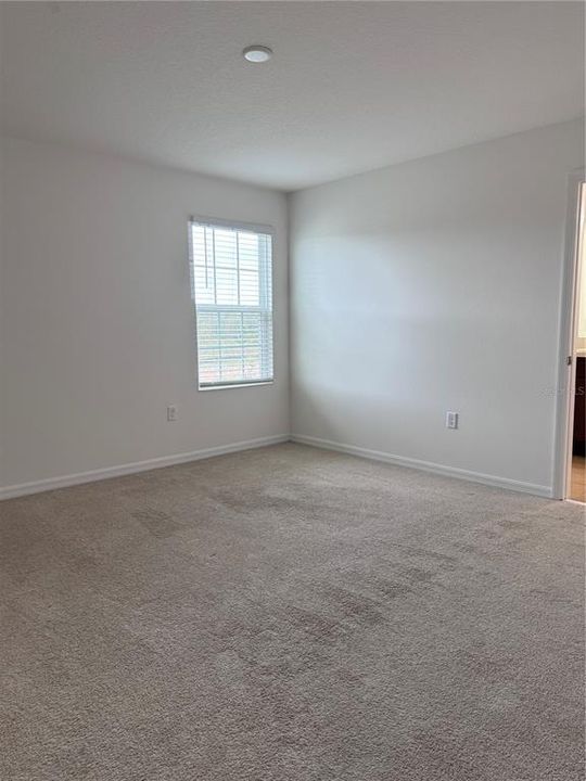 出租: $2,200 (4 贝兹, 2 浴室, 2012 平方英尺)