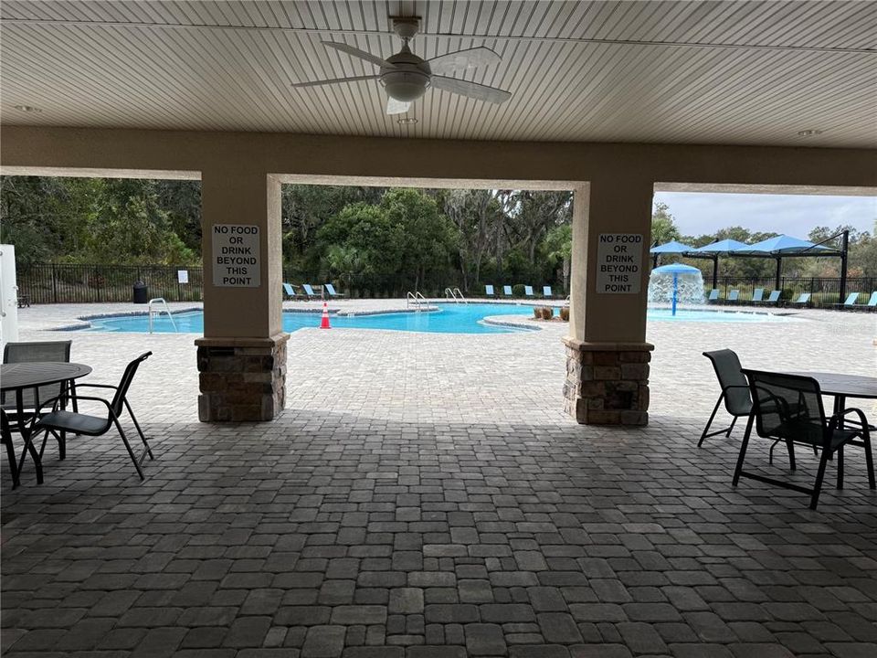 出租: $2,200 (4 贝兹, 2 浴室, 2012 平方英尺)