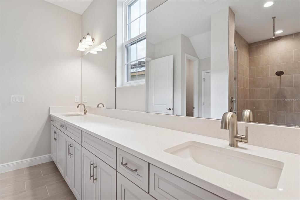 For Sale: $994,990 (4 beds, 4 baths, 3138 Square Feet)