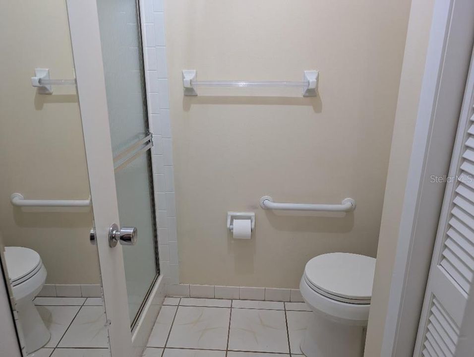 En Venta: $289,900 (2 camas, 2 baños, 1250 Pies cuadrados)