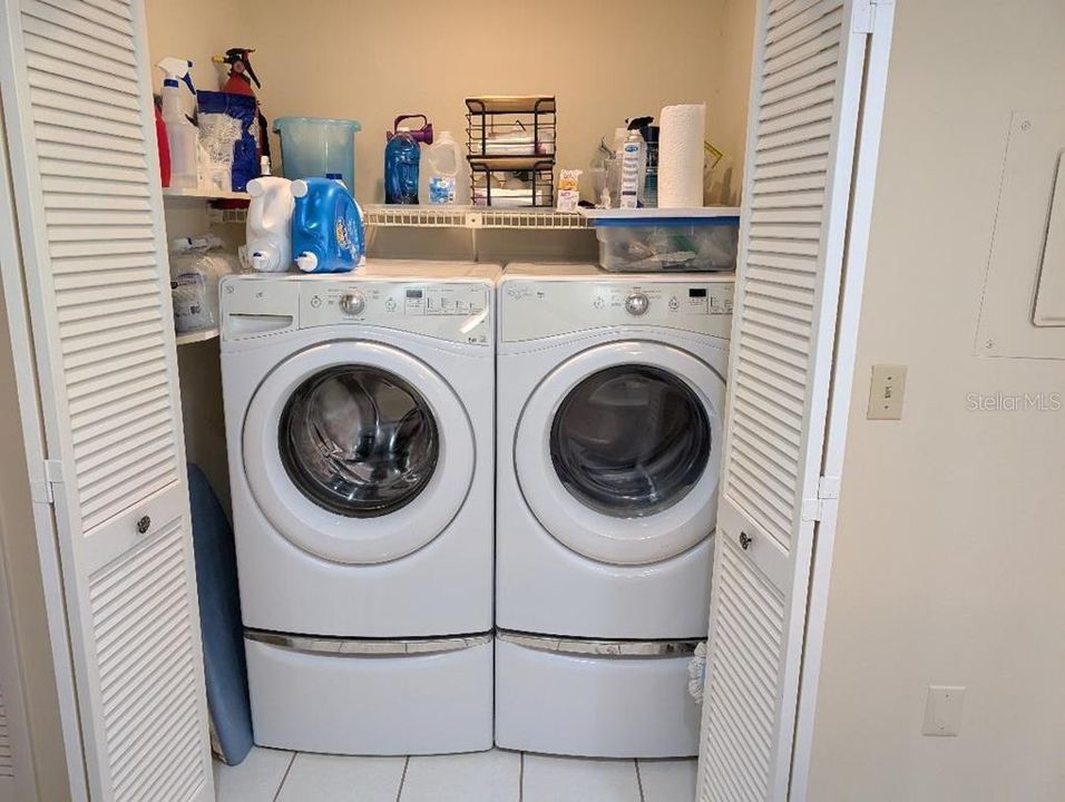 En Venta: $289,900 (2 camas, 2 baños, 1250 Pies cuadrados)