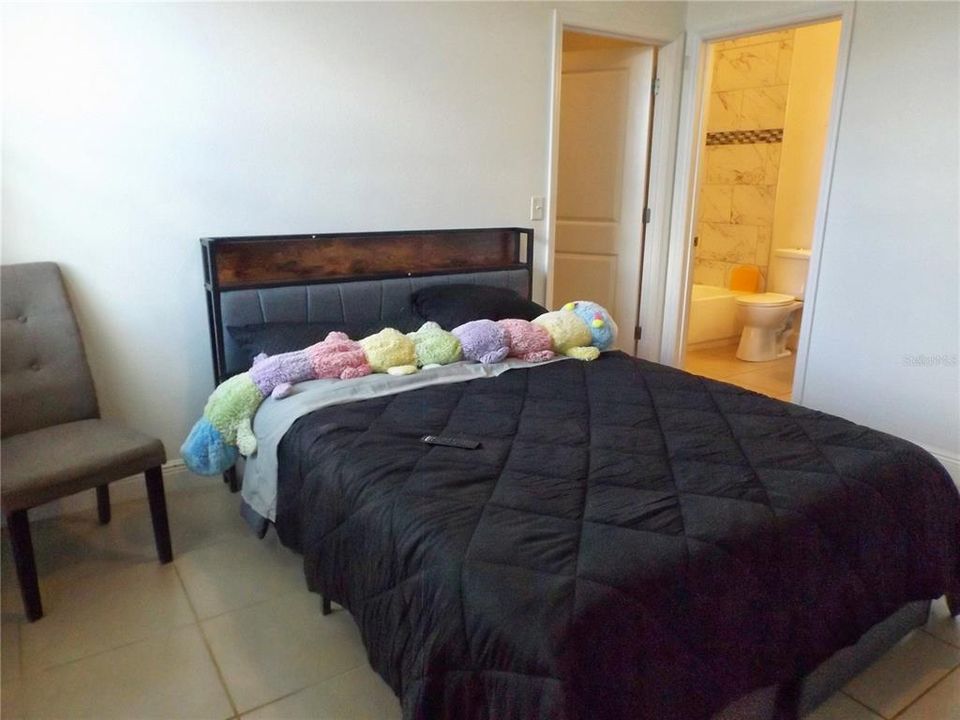 En Venta: $315,000 (4 camas, 2 baños, 1831 Pies cuadrados)