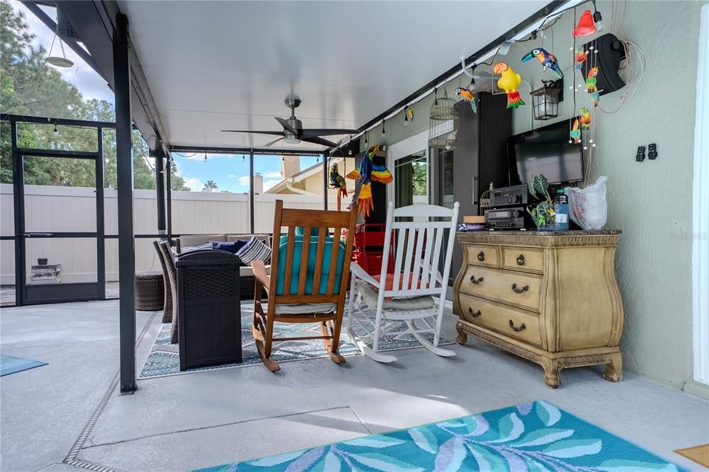 En Venta: $630,888 (4 camas, 2 baños, 2063 Pies cuadrados)