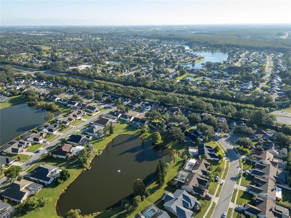 En Venta: $630,888 (4 camas, 2 baños, 2063 Pies cuadrados)