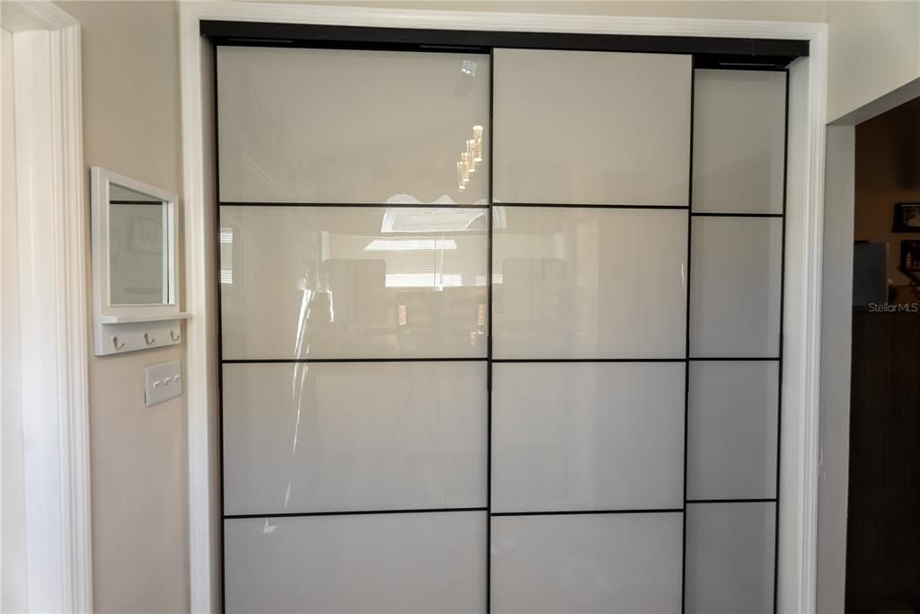 En Venta: $630,888 (4 camas, 2 baños, 2063 Pies cuadrados)