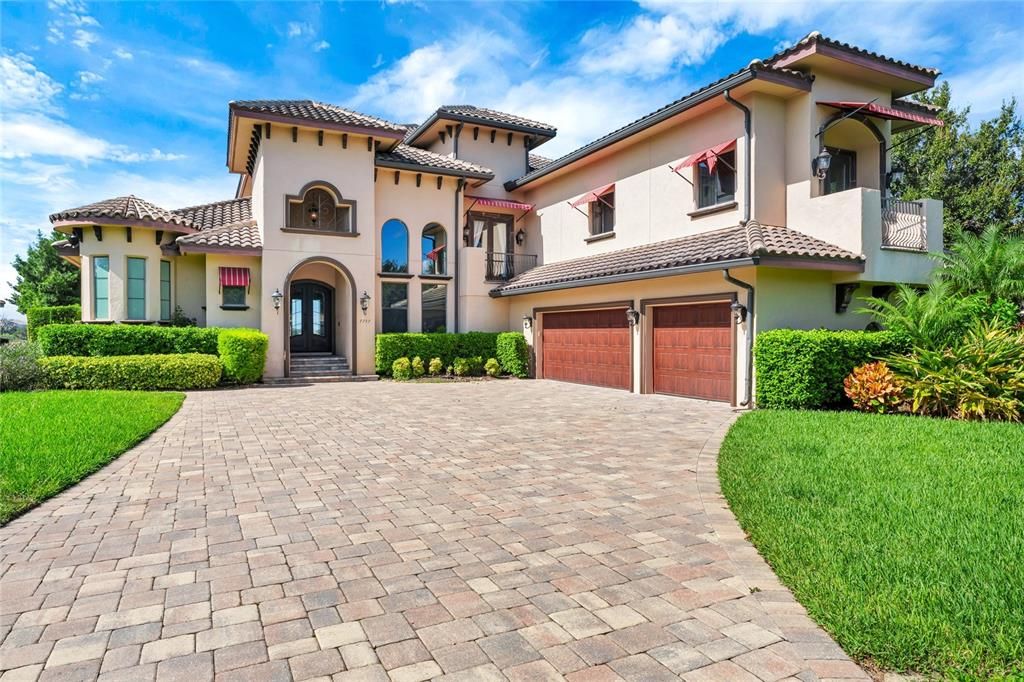 For Sale: $2,530,000 (4 beds, 4 baths, 5178 Square Feet)