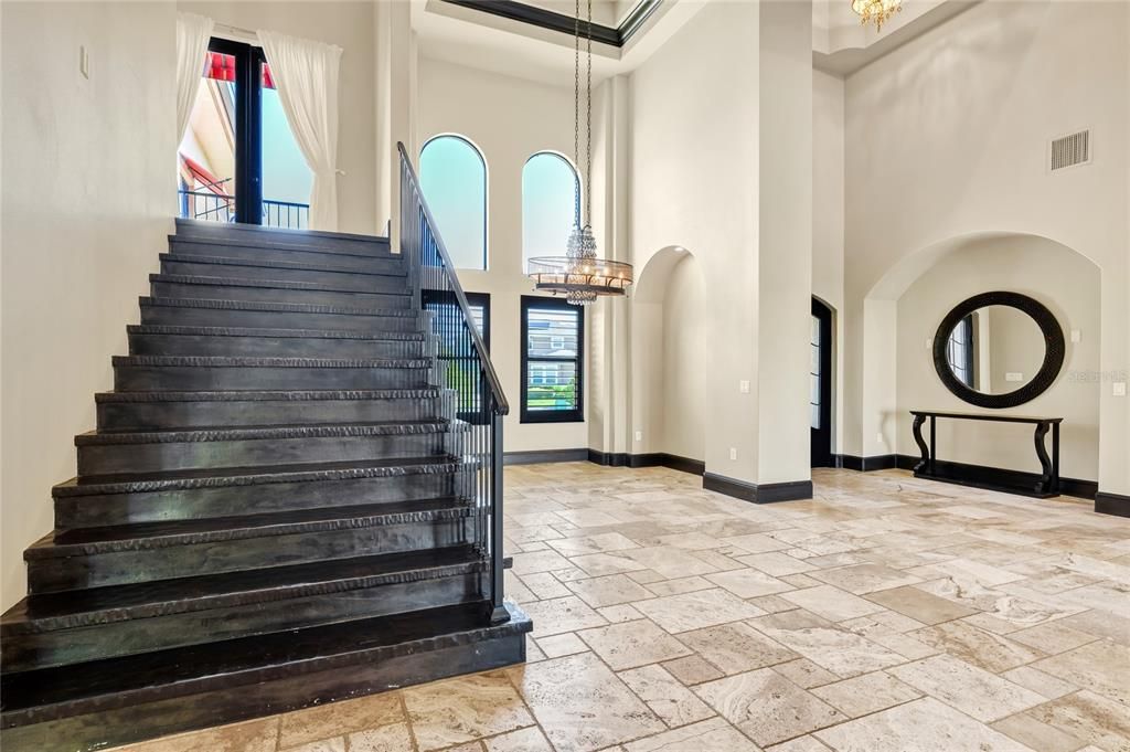 For Sale: $2,530,000 (4 beds, 4 baths, 5178 Square Feet)