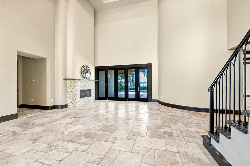 For Sale: $2,530,000 (4 beds, 4 baths, 5178 Square Feet)