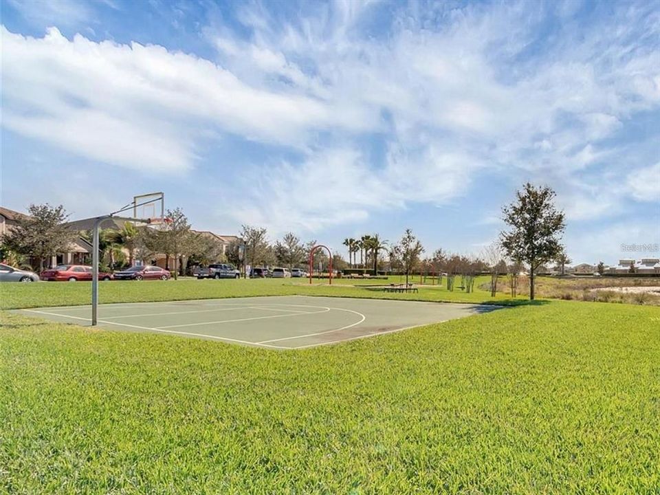 For Sale: $2,530,000 (4 beds, 4 baths, 5178 Square Feet)