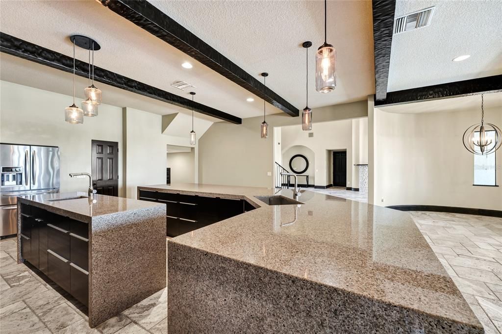 For Sale: $2,530,000 (4 beds, 4 baths, 5178 Square Feet)