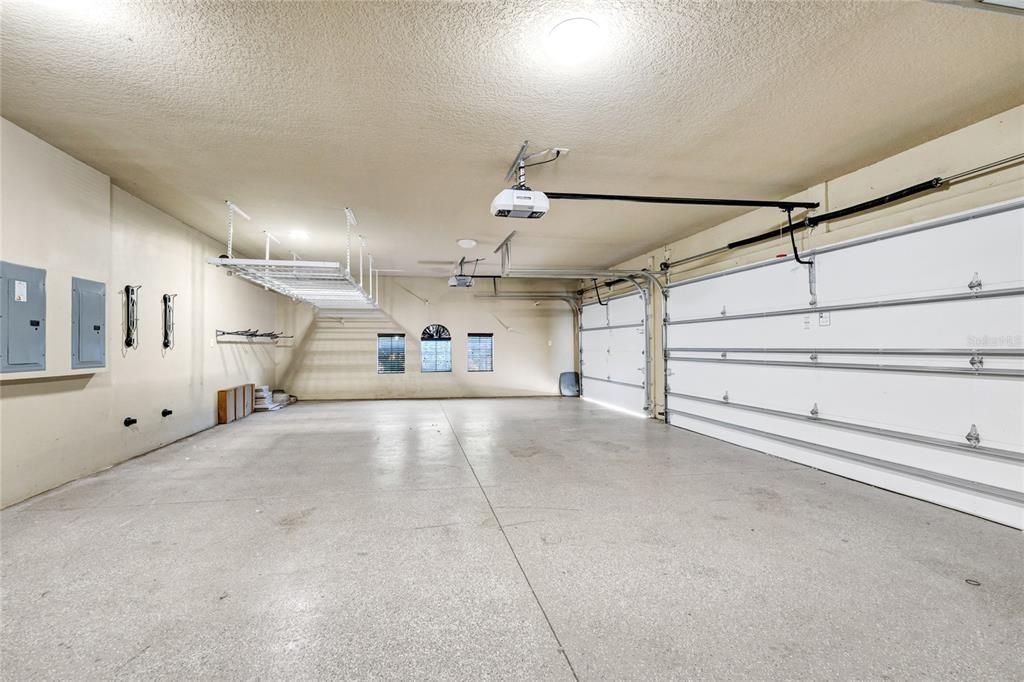 For Sale: $2,530,000 (4 beds, 4 baths, 5178 Square Feet)