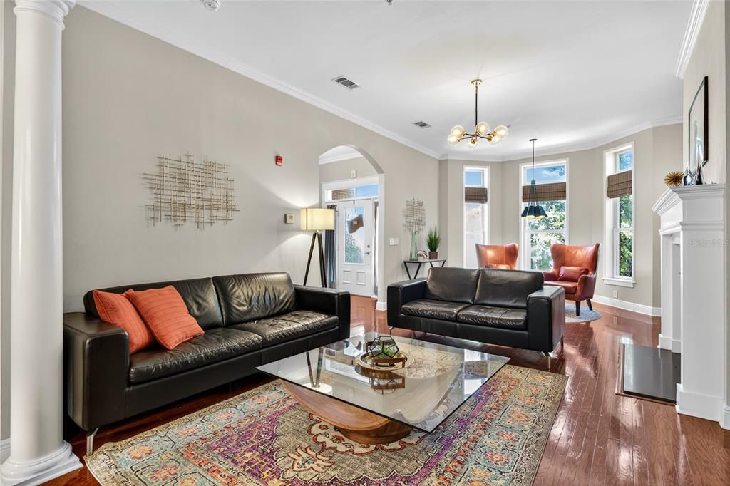 Active With Contract: $584,000 (3 beds, 2 baths, 2188 Square Feet)