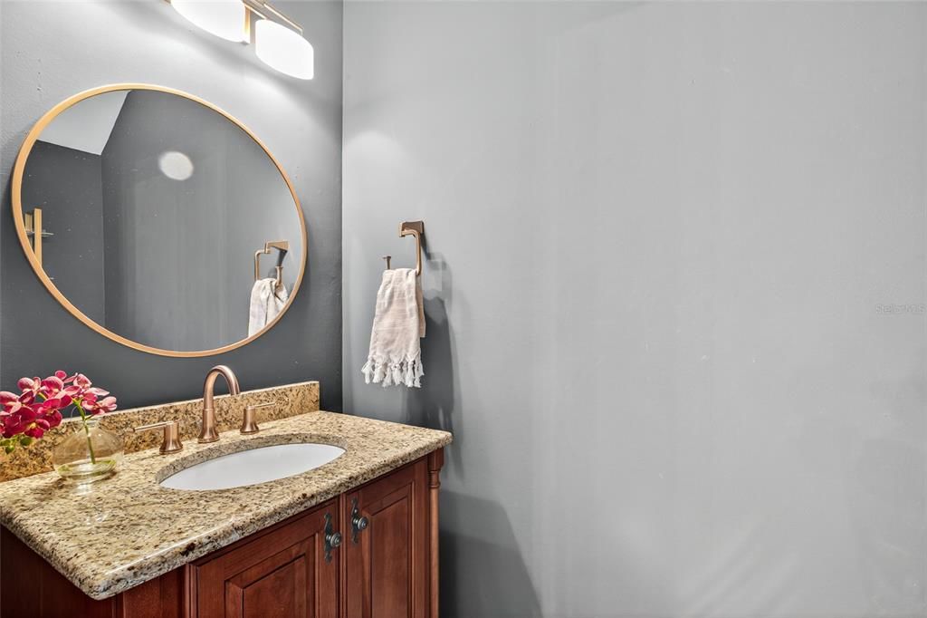 Active With Contract: $584,000 (3 beds, 2 baths, 2188 Square Feet)