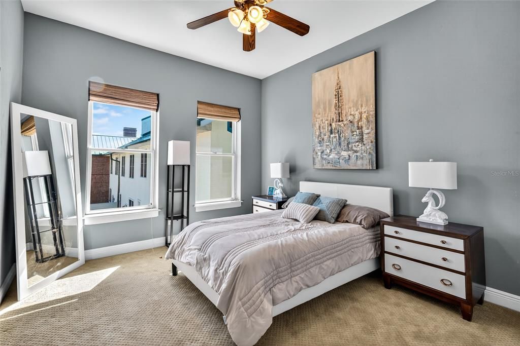 Active With Contract: $584,000 (3 beds, 2 baths, 2188 Square Feet)