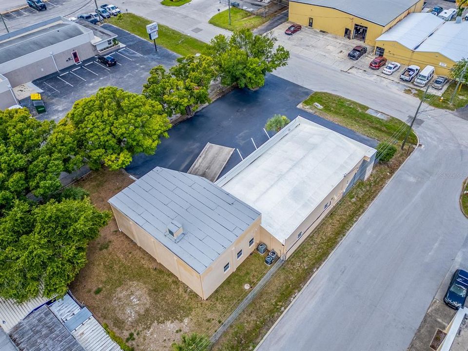 For Sale: $1,275,000 (0 beds, 0 baths, 3719 Square Feet)