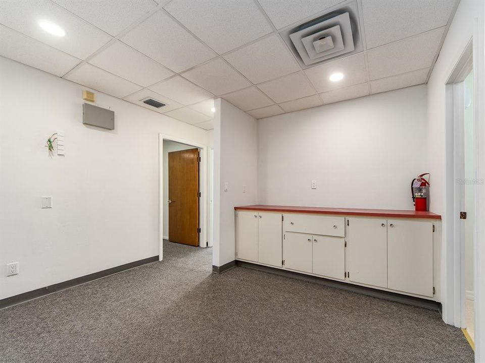 For Sale: $1,275,000 (0 beds, 0 baths, 3719 Square Feet)