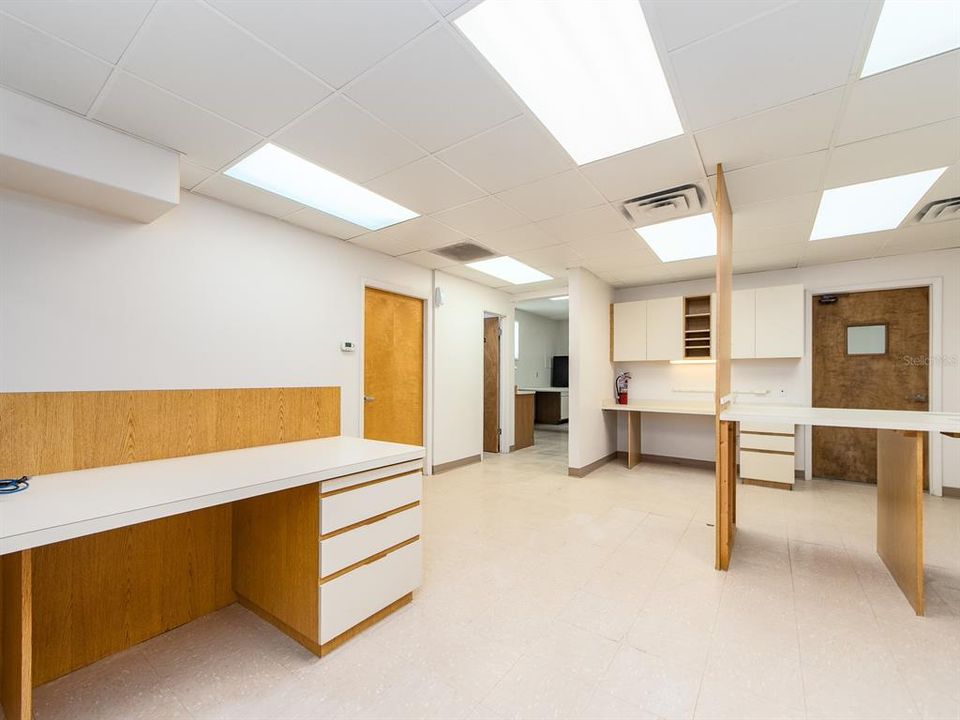 For Sale: $1,275,000 (0 beds, 0 baths, 3719 Square Feet)