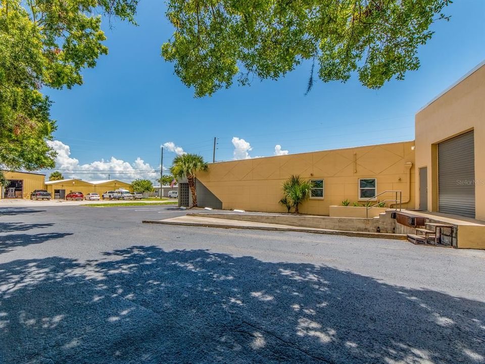 For Sale: $1,275,000 (0 beds, 0 baths, 3719 Square Feet)