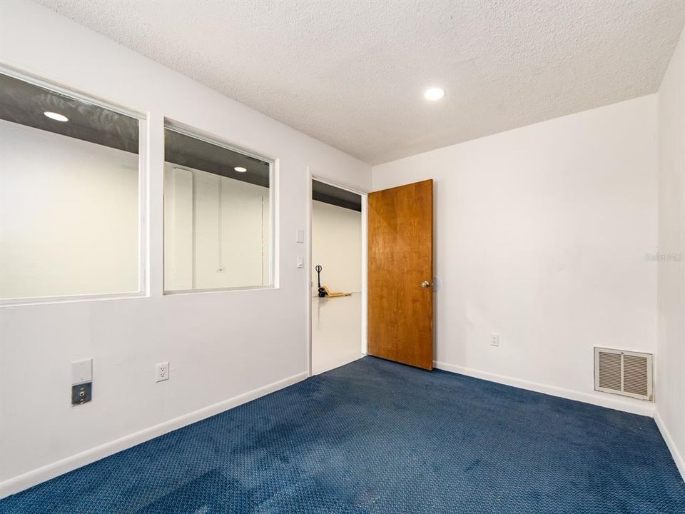 For Sale: $1,275,000 (0 beds, 0 baths, 3719 Square Feet)