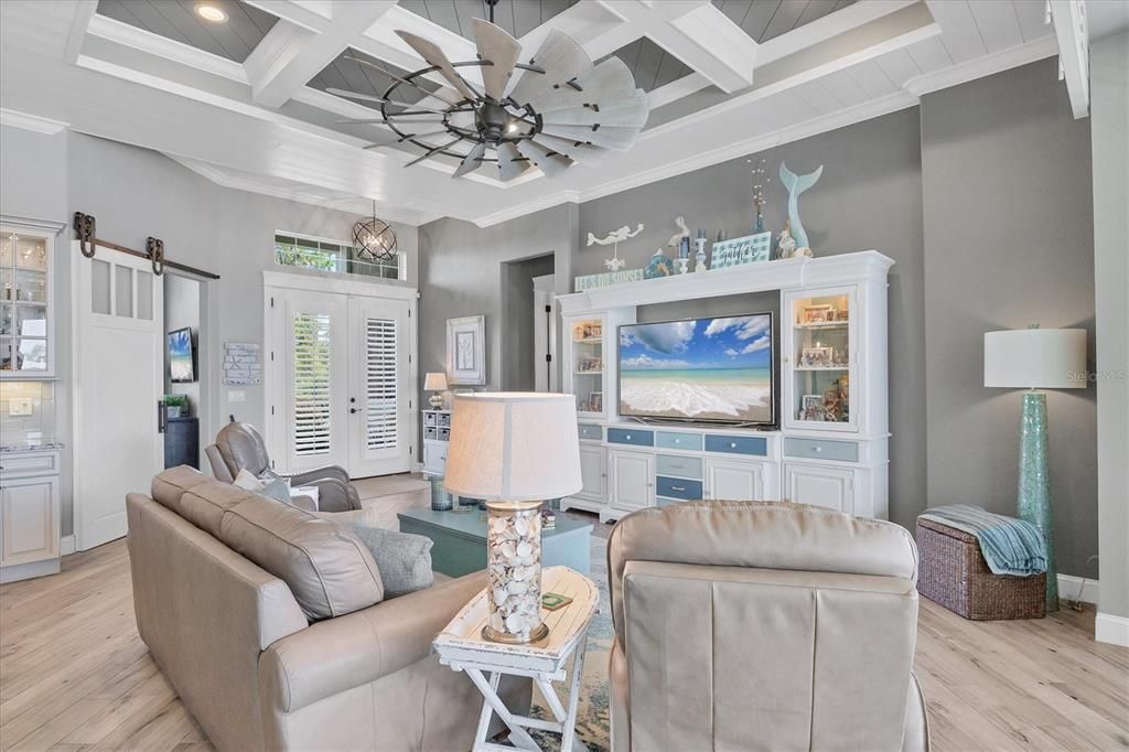 For Sale: $1,100,000 (3 beds, 3 baths, 2128 Square Feet)