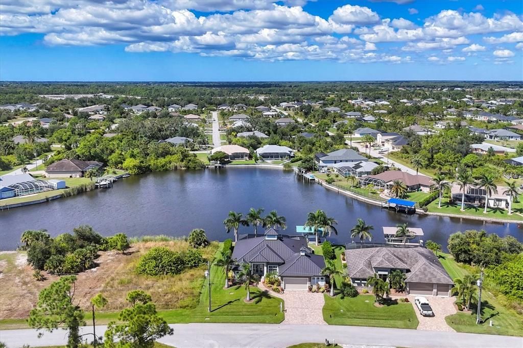 For Sale: $1,100,000 (3 beds, 3 baths, 2128 Square Feet)