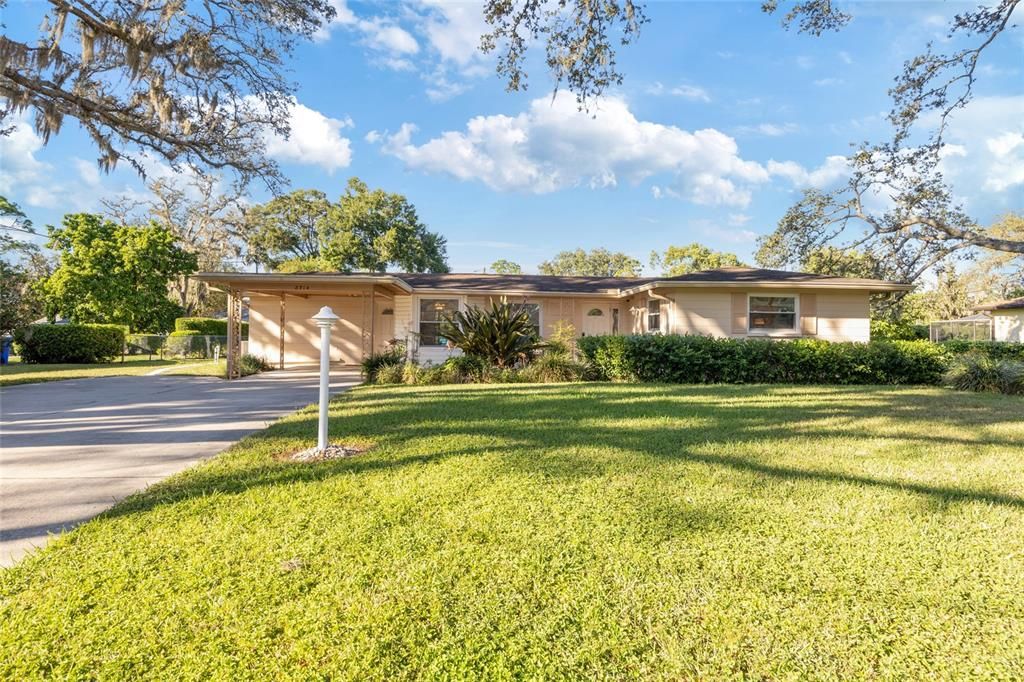 For Sale: $425,000 (3 beds, 2 baths, 1187 Square Feet)