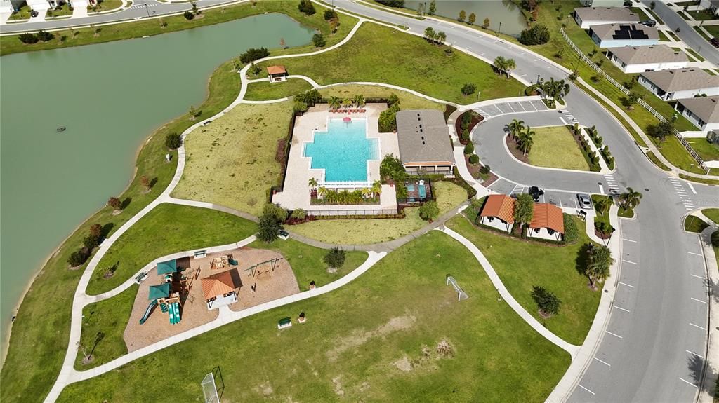 For Sale: $278,900 (3 beds, 2 baths, 1625 Square Feet)