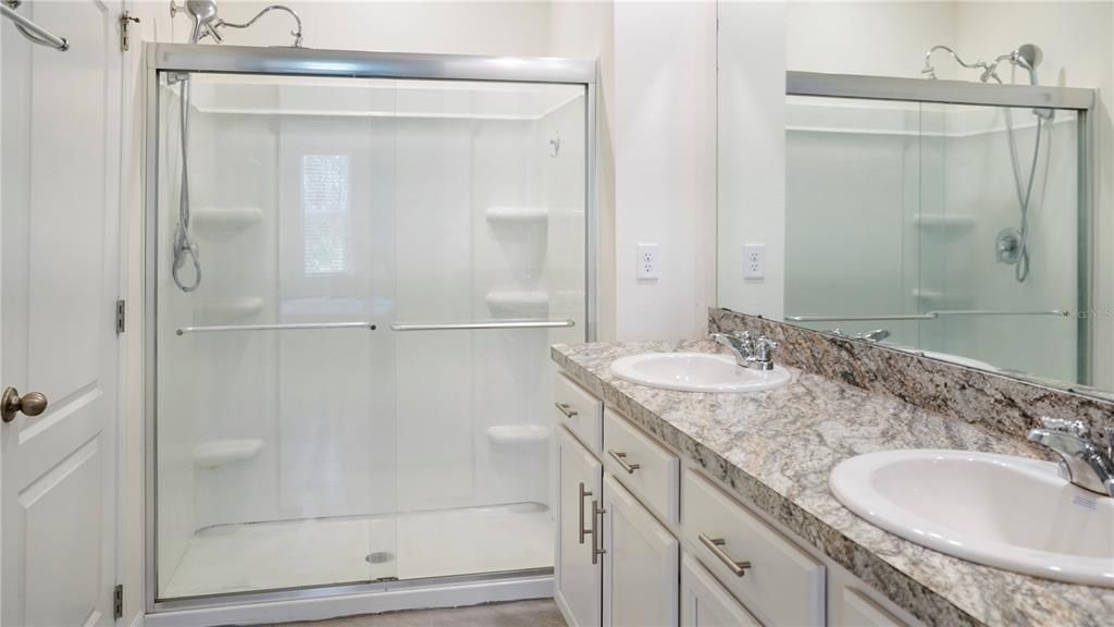 For Sale: $278,900 (3 beds, 2 baths, 1625 Square Feet)