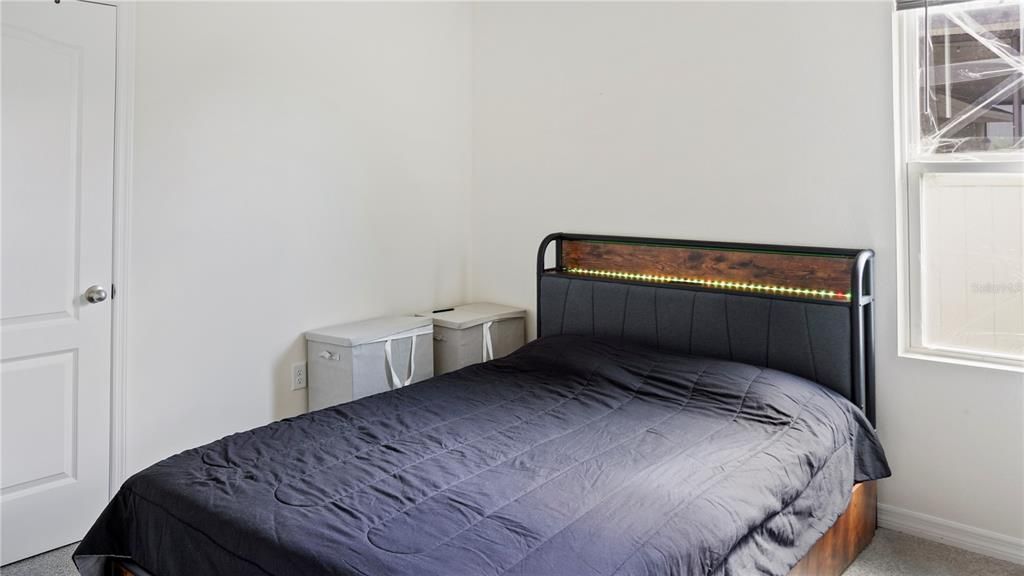 For Sale: $278,900 (3 beds, 2 baths, 1625 Square Feet)